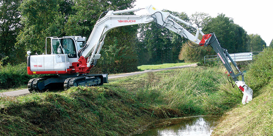 stavebné stroje zariadenia kolesové pásové rýpadlá rýpadlo-nakladače Poľsko